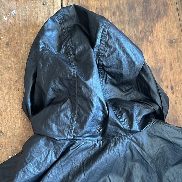 Lululemon Wind breaker running Jacket Lululemon X Barry’s Bootcamp Jacket - Picture 4 of 9